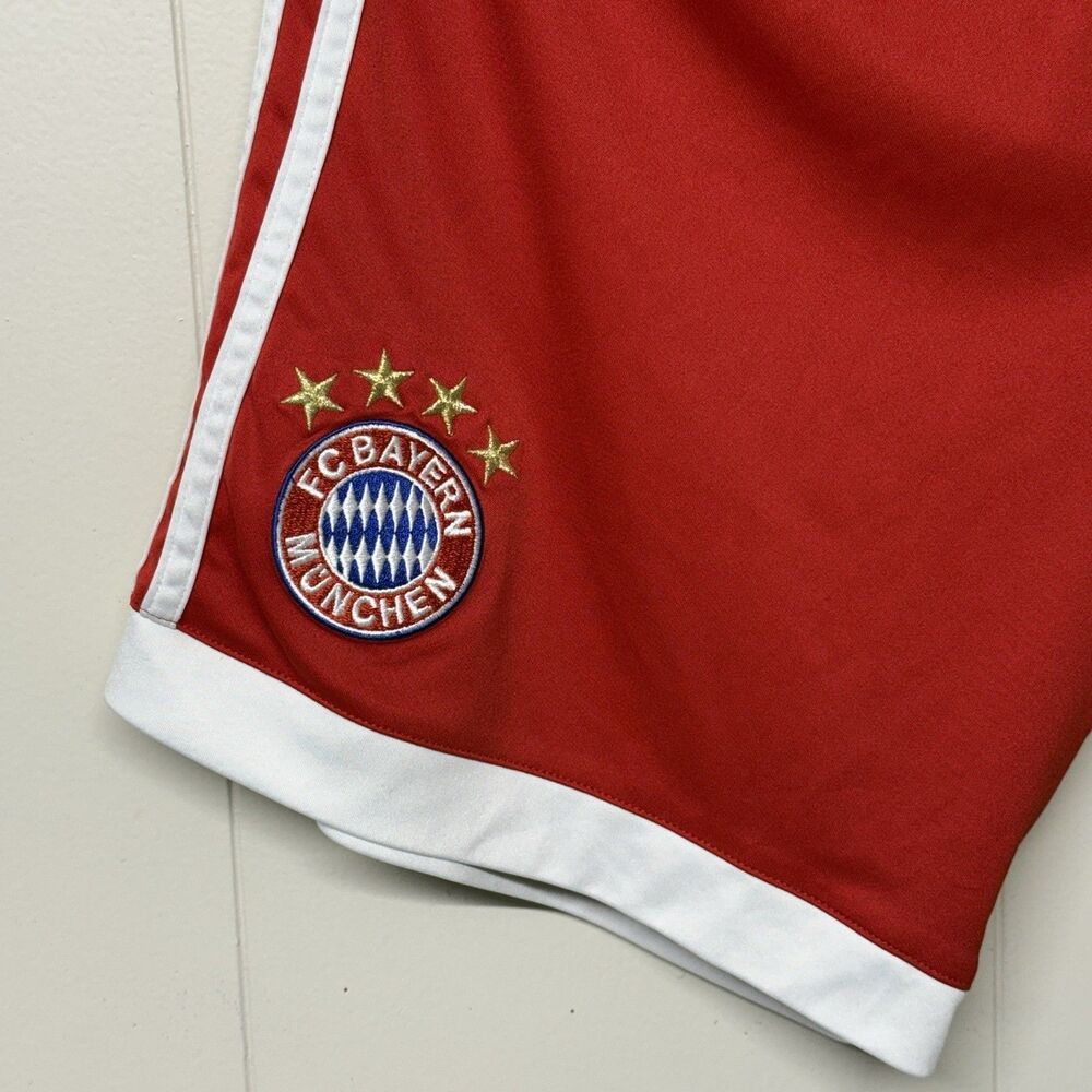 Bayern MÜNCHEN 2017 2018 Home Football Soccer Shorts ADIDAS AZ7950 size L - Picture 2 of 12